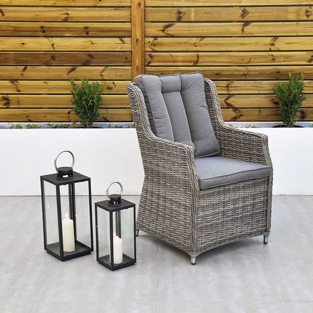 Loungers & Seating Lowneys –
